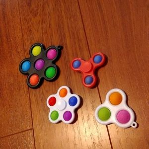 Simple dimples and simple dimple fidget spinners🎁